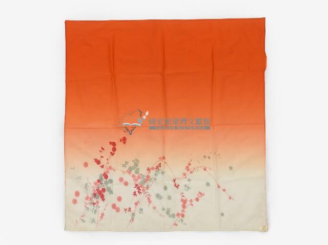 橘紅色花卉繡樣包巾藏品圖，第1張