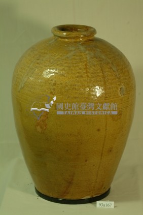 万字印款土黃釉拍打印紋窄口豐肩式陶甕藏品圖，第1張