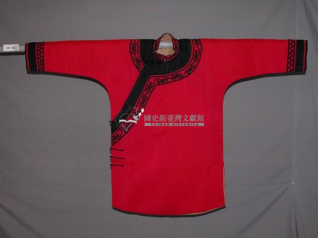 年輕婦女用般長紋大襟衫禮服藏品圖，第1張