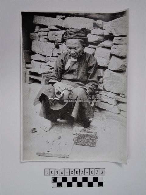 黃則修攝原住民長者藏品圖，第1張