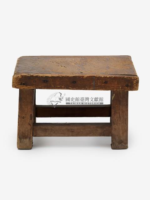 木製方形小型矮凳藏品圖，第1張