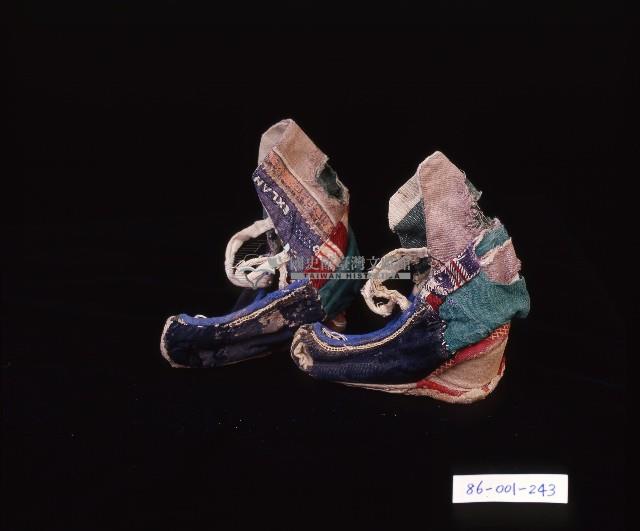 多色拼布加高式三寸金蓮一對藏品圖，第1張