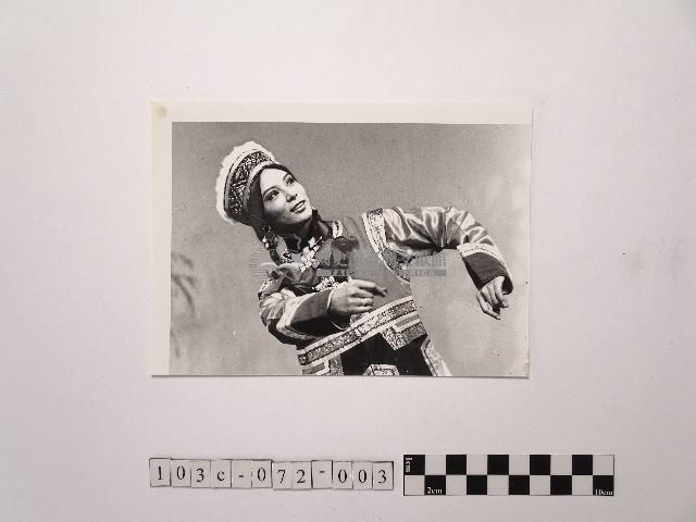 黃則修攝賴秀峰藏品圖，第1張