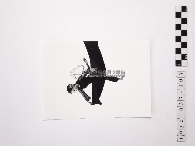 黃則修攝舞者許惠美3藏品圖，第1張