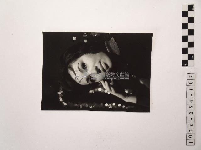 黃則修攝女藝人夏台風藏品圖，第1張