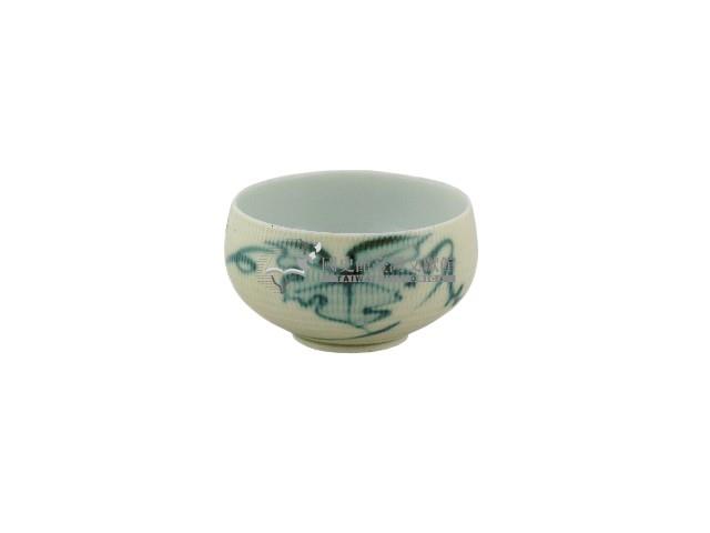 白地綠釉荷葉紋瓷杯藏品圖，第1張