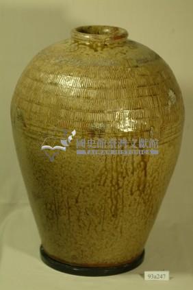 虎皮式米黃釉拍打印紋窄口豐肩式陶甕藏品圖，第1張