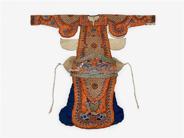 橘底藍色龍紋佩飾藏品圖，第1張