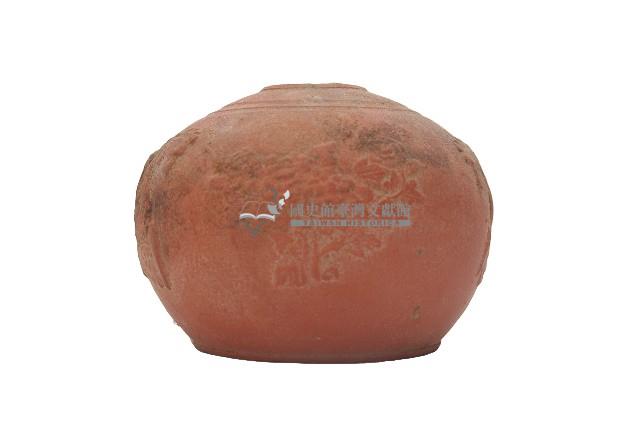 貼花折枝花卉鳳紋小罐(海撈陶器)藏品圖，第1張