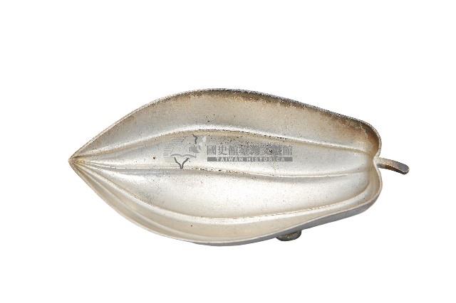 錦綾堂款銀製木瓜形皿藏品圖，第1張