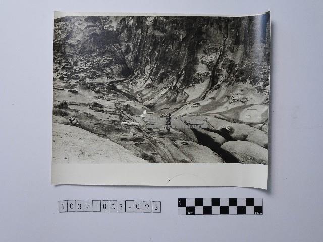 黃則修攝野柳地景藏品圖，第1張