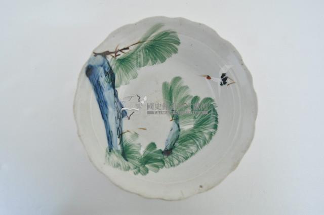 釉上彩仙鶴樹石缽藏品圖，第1張