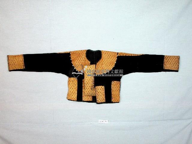 魯凱族男上衣藏品圖，第1張