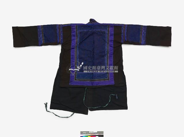 中國貞豐苗族女性服飾一套及寶藍色底刺繡背帶藏品圖，第2張