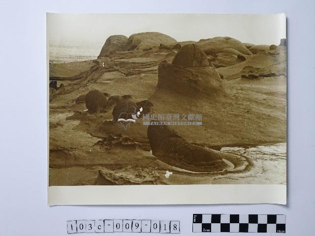 黃則修攝野柳地景藏品圖，第1張