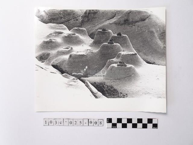 黃則修攝野柳地景燭臺石藏品圖，第1張