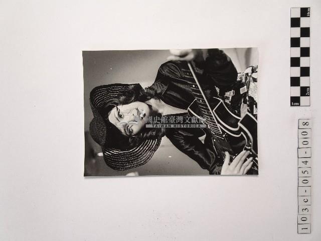 黃則修攝女藝人王祥齡5藏品圖，第1張