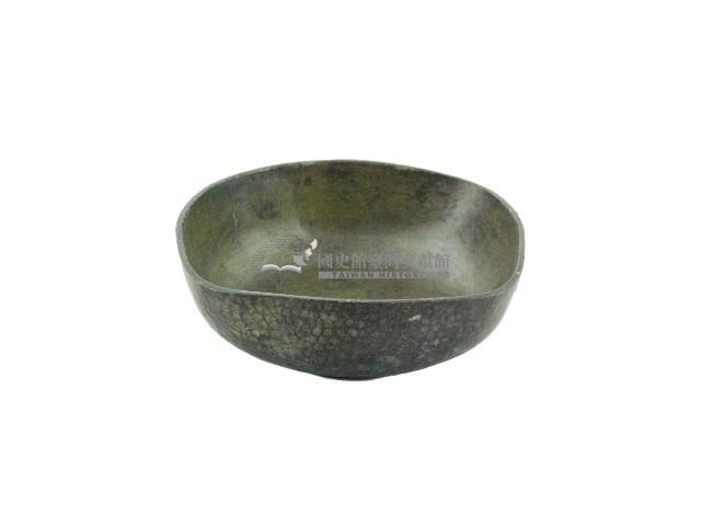 香園閣四委角口淺腹銀碗藏品圖，第1張