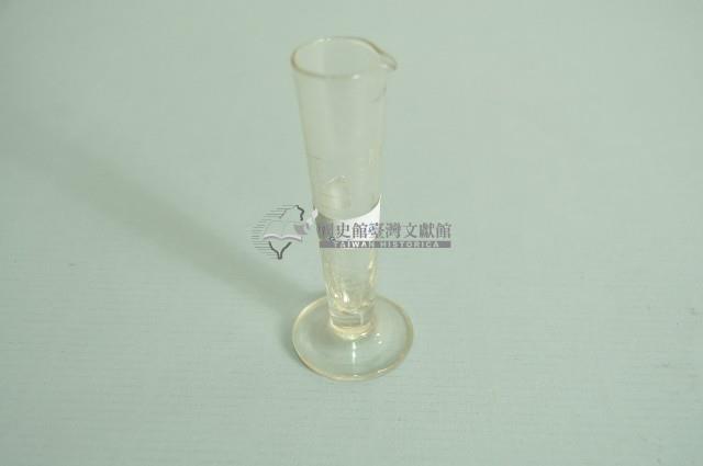 流嘴細直圓管透明玻璃量杯藏品圖，第1張
