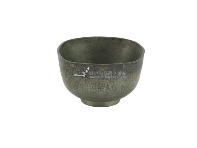 香園閣四委角口深腹銀碗藏品圖，第1張