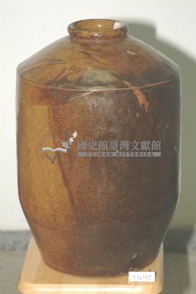 棕褐雙釉窄口直壁式陶甕藏品圖，第1張