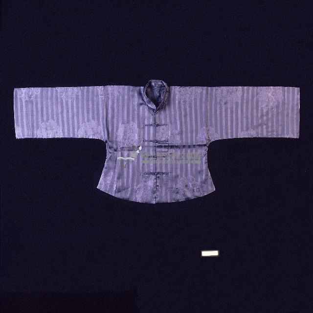 男用絲質對襟衫禮服藏品圖，第1張