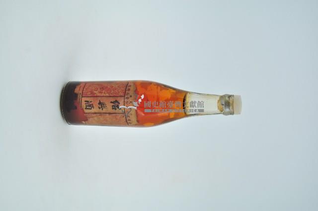 紹興酒樣品透明玻璃小型酒瓶藏品圖，第1張