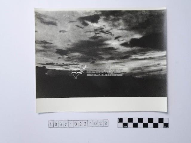 黃則修攝天空藏品圖，第1張