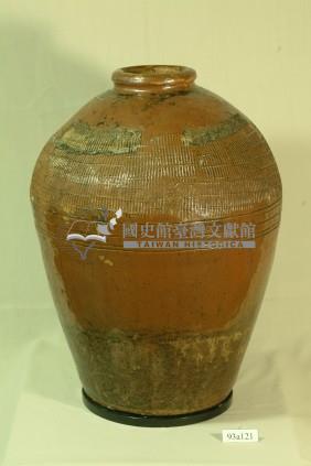 棕褐釉雙掛紅褐釉拍印紋窄口豐肩式陶甕藏品圖，第1張