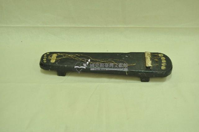 河南戲劇五弦琴藏品圖，第1張