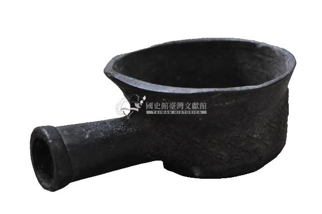 臺灣漢人族群熨斗藏品圖，第1張