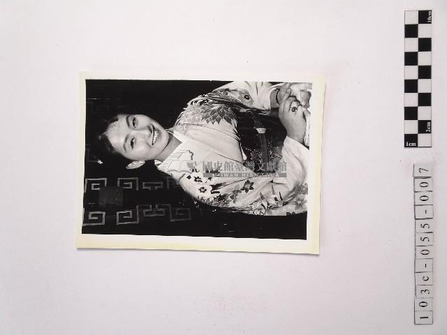 黃則修攝日本女星扇千景1藏品圖，第1張