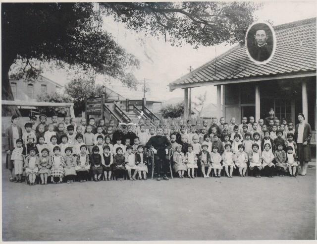 小朋友合照老照片藏品圖，第1張