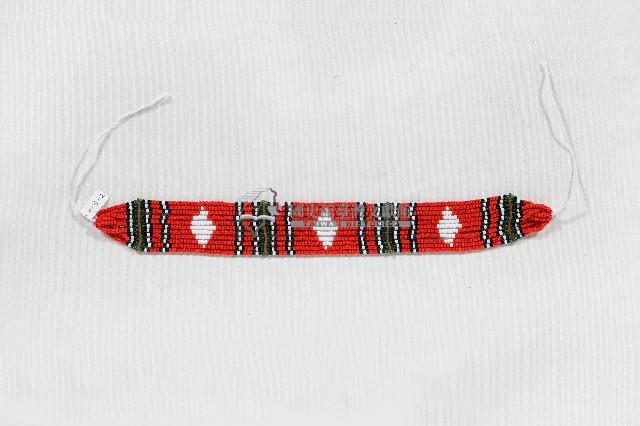 布農族頸飾藏品圖，第1張