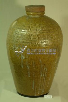 黃棕釉帶後蓋拍打印紋窄口豐肩式陶甕藏品圖，第1張