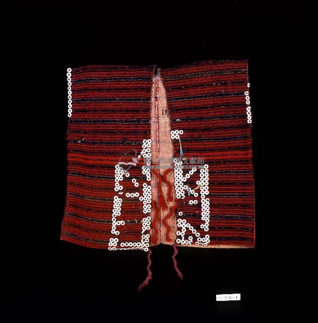 泰雅族橫紋鈕扣裝飾上衣藏品圖，第1張