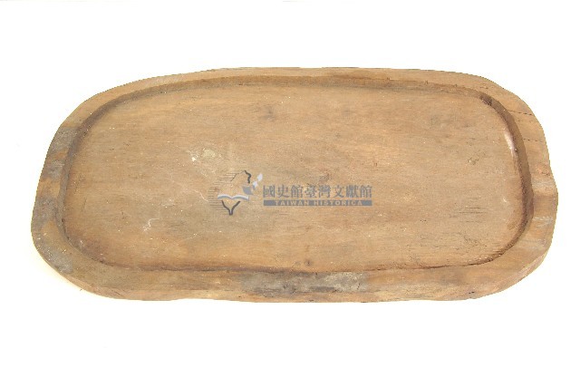 賽夏族橢圓長木盤藏品圖，第1張