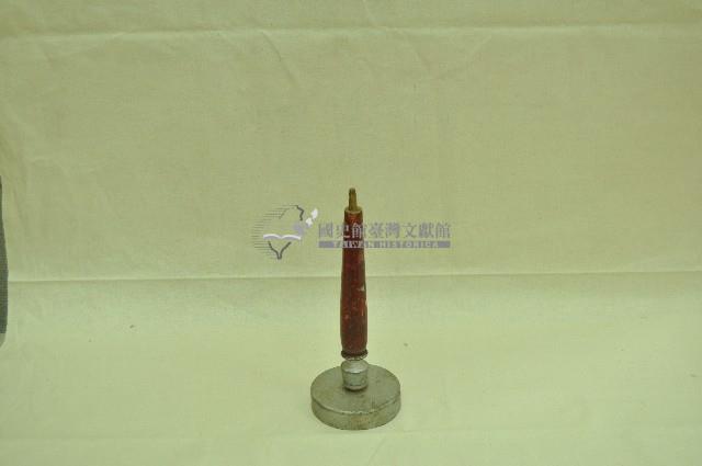 豫劇道具燭台藏品圖，第1張