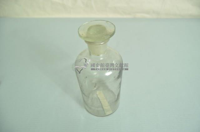 平頂塞蓋寬口短頸透明玻璃罐藏品圖，第1張