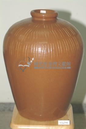 紅褐釉篦紋窄口豐肩式陶甕藏品圖，第1張
