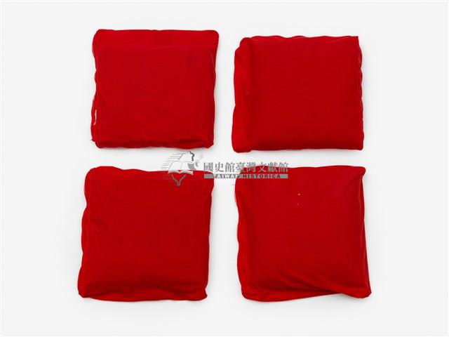 紅色布幔藏品圖，第1張