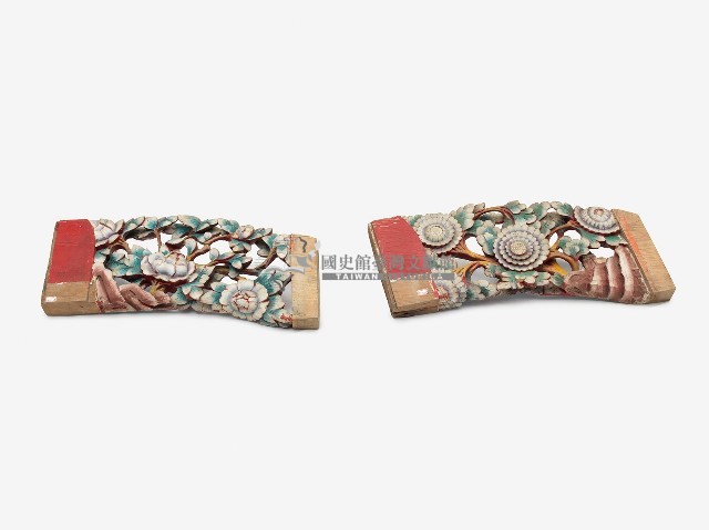 花草木斗拱一對藏品圖，第1張
