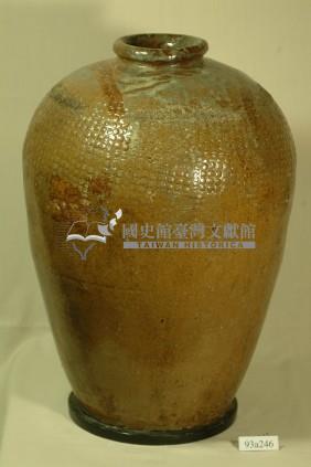 黃褐釉疊米黃釉拍打印紋窄口豐肩式陶甕藏品圖，第1張
