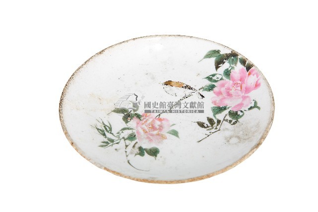 彩繪折枝花鳥紋盤藏品圖，第1張