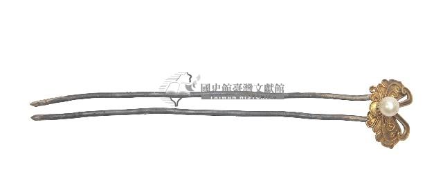金屬製雕花鑲珠髮釵藏品圖，第1張
