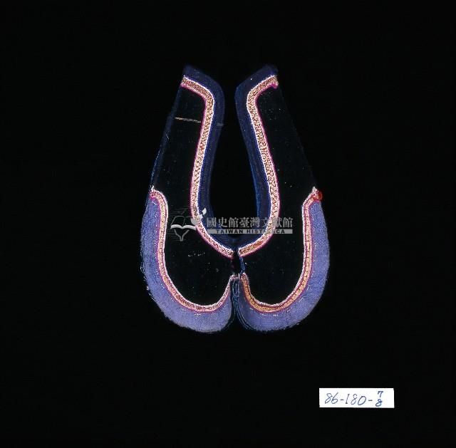 黑色素面繡花鞋面藏品圖，第1張