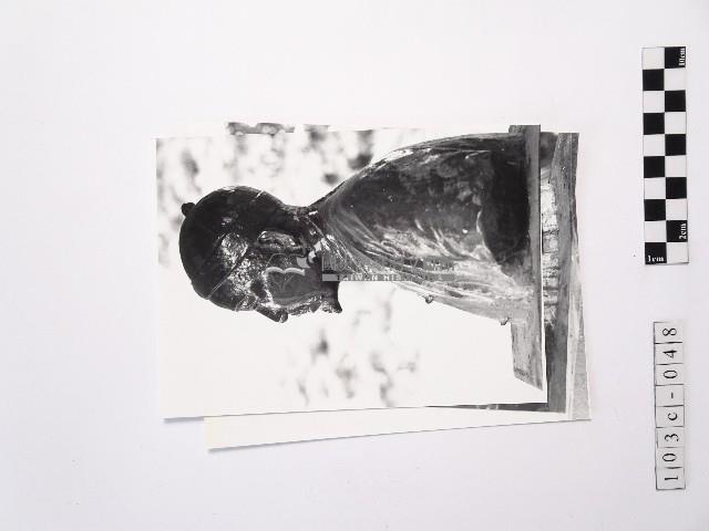 黃則修攝銅像系列照片藏品圖，第1張