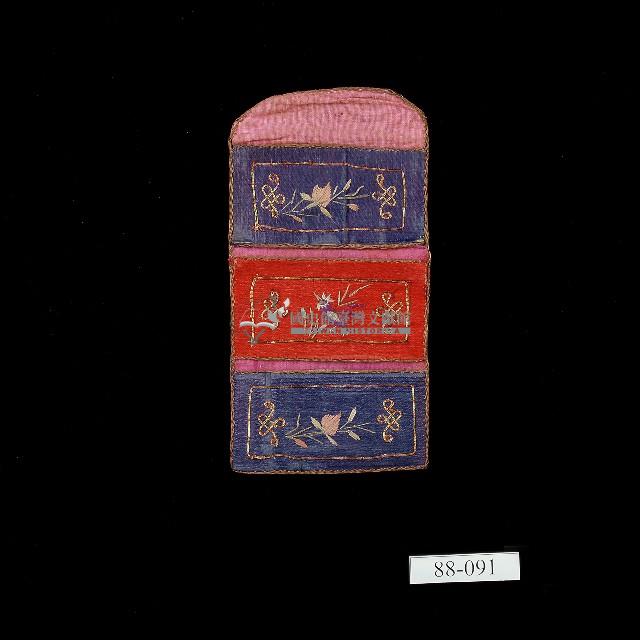 公雞圖樣長方褡褳荷包藏品圖，第1張