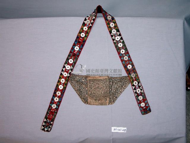 B6布農族胸袋藏品圖，第1張