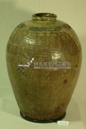 黑褐釉拍打印紋窄口豐肩式陶甕藏品圖，第1張